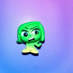 disgust (inside out) ~ exclusive — disney doorables: christmas advent